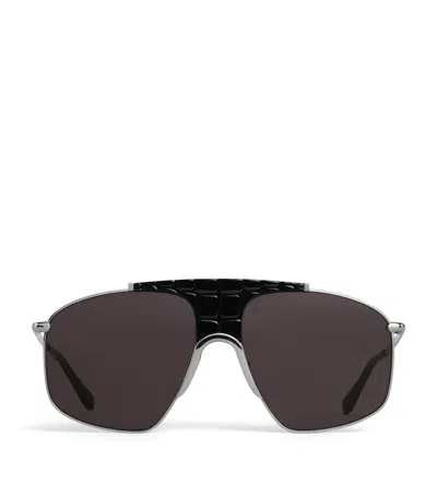 Alaïa Metal Aviator Mask Sunglasses In Gray