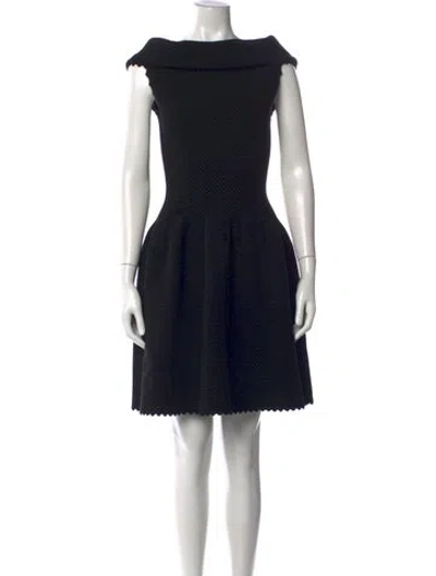 Pre-owned Alaïa Off-the-shoulder Mini Dress In Black