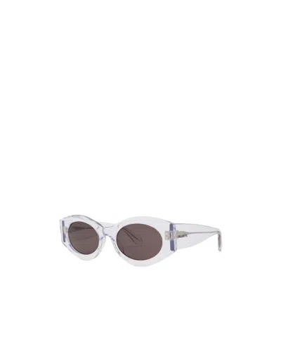Alaïa Oval-frame Sunglasses In White