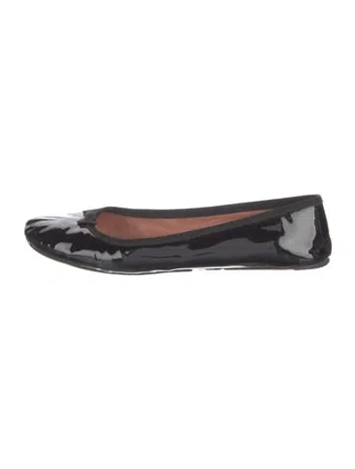 Pre-owned Alaïa Patent Leather Ballet Flats In Black