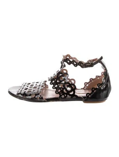 Pre-owned Alaïa Patent Leather Patterned Gladiator Sandals In Black