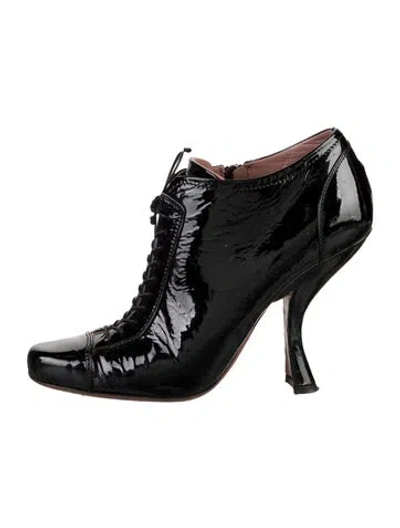 Pre-owned Alaïa Patent Leather Pumps In Black
