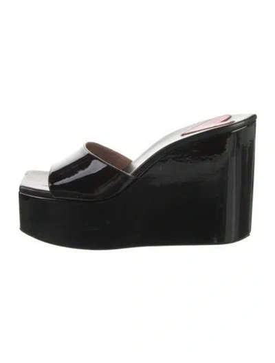 Pre-owned Alaïa Patent Leather Slides In Black