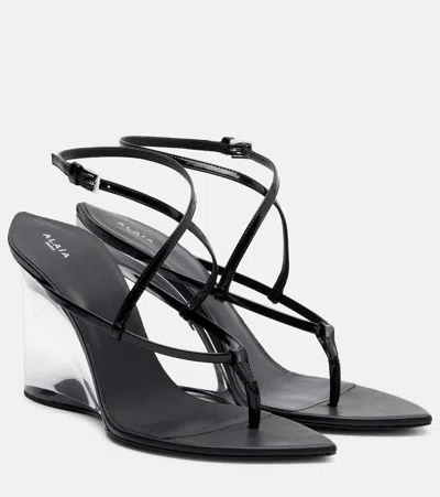 Alaïa Patent Leather Wedge Sandals In Black