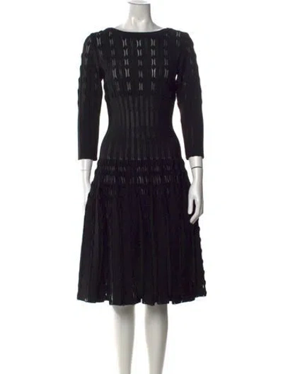 Pre-owned Alaïa Patterned Midi Length Dress In Black