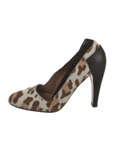 Pre-owned Alaïa Ponyhair Animal Print Pumps In Neutral