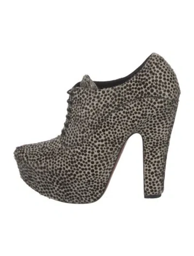 Pre-owned Alaïa Ponyhair Animal Print Pumps In Neutral