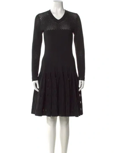 Pre-owned Alaïa Printed Knee-length Dress In Black