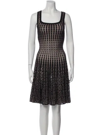 Pre-owned Alaïa Printed Knee-length Dress In Black
