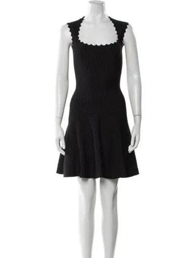 Pre-owned Alaïa Printed Mini Dress In Black