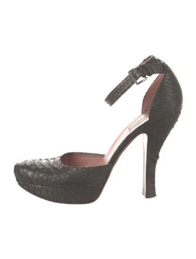 Pre-owned Alaïa Python Animal Print D'orsay Pumps In Gray