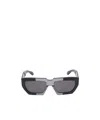 Alaïa Rectangular Frame Sunglasses In Black
