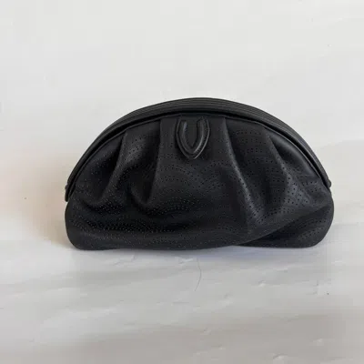 Pre-owned Alaïa Alaia Samia Perforated Leather Clutch Bag