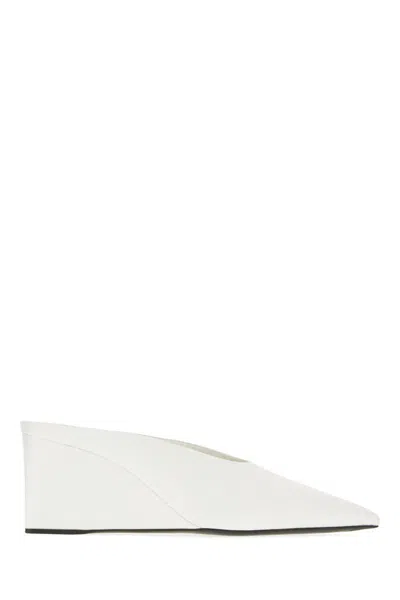 Alaïa Sandals In Blanc Optique