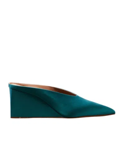 Alaïa Satin Wedge Mules In Green