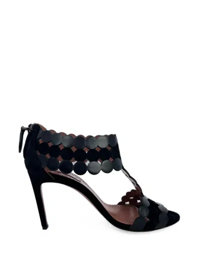 Pre-owned Alaïa Scalloped T-strap Sandals In Black