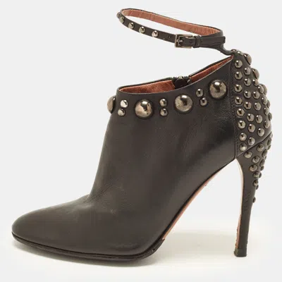 Pre-owned Alaïa Size 37 Black Leather Studded Ankle Length Boots