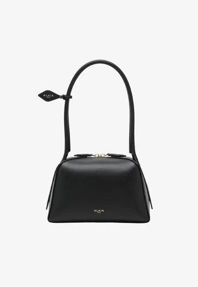 Alaïa Small Le Teckel Shoulder Bag In Black