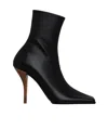 Alaïa Soft Square Boots In Leather In Black