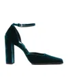 Alaïa Square D'orsay Pumps In Velvet In Blue