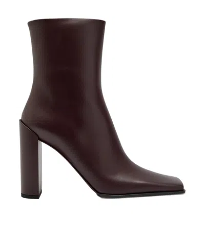 Alaïa Square Toe Leather Ankle Boots In Black
