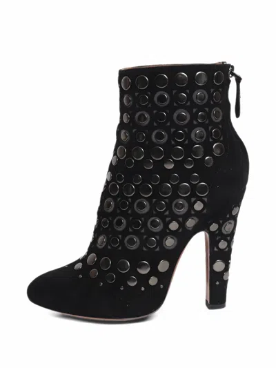 Pre-owned Alaïa Studded Suede Ankle Boots In Black