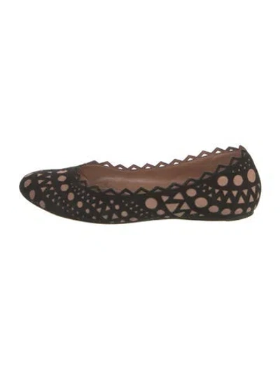 Pre-owned Alaïa Suede Ballet Flats In Black