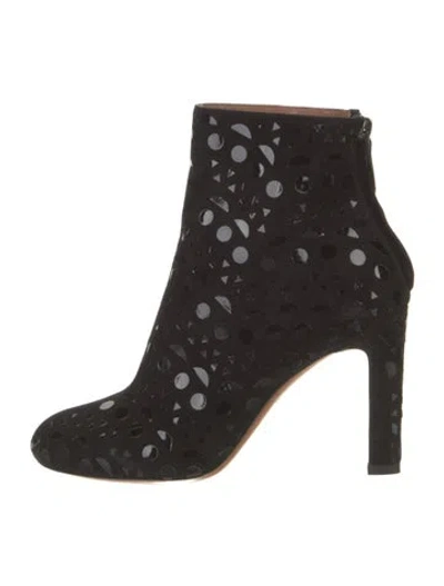 Pre-owned Alaïa Suede Boots In Black