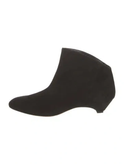 Pre-owned Alaïa Suede Boots In Black