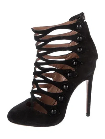 Pre-owned Alaïa Suede Boots In Black