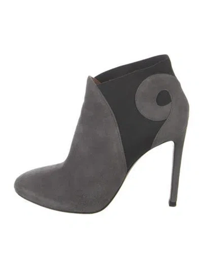 Pre-owned Alaïa Suede Colorblock Pattern Boots In Gray