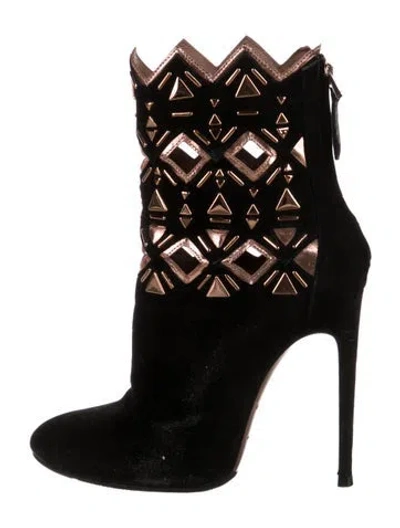 Pre-owned Alaïa Suede Cutout Accent Boots In Black