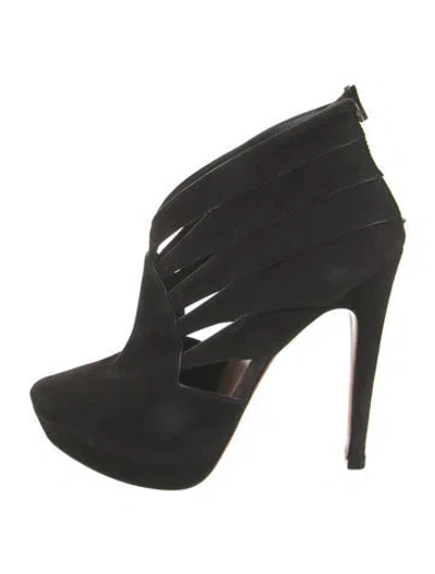 Pre-owned Alaïa Suede Cutout Accent Pumps In Black