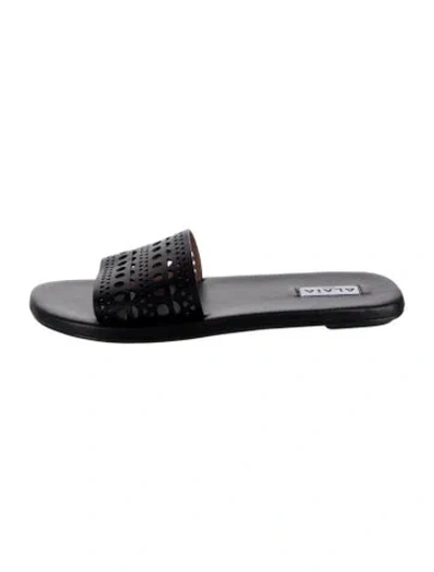 Pre-owned Alaïa Suede Cutout Accent Slides In Multicolor