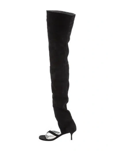Pre-owned Alaïa Suede Gladiator Sandals In Black