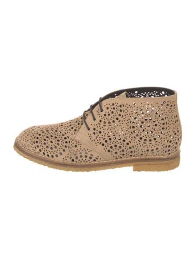 Pre-owned Alaïa Suede Lasercut Accents Lace-up Boots In Pink