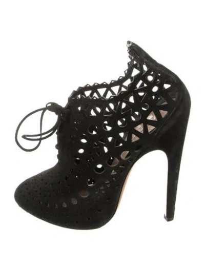 Pre-owned Alaïa Suede Patterned Lace-up Boots In Black