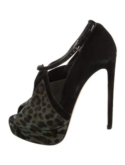 Pre-owned Alaïa Suede Pumps In Black