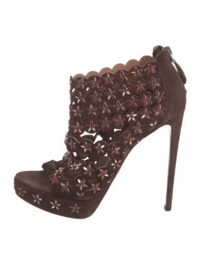 Pre-owned Alaïa Suede Sandals In Brown