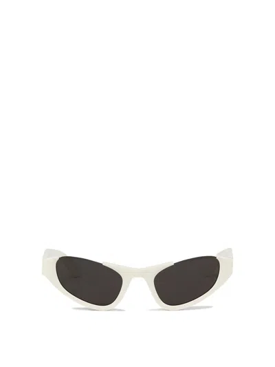 Alaïa Sunglasses In White