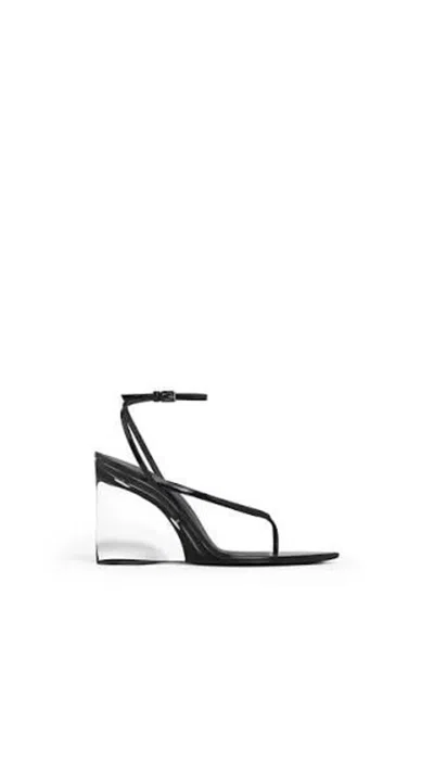 Alaïa Alaia Toe Strap Wedge Sandals In Black