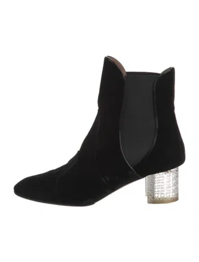Pre-owned Alaïa Velvet Chelsea Boots In Black