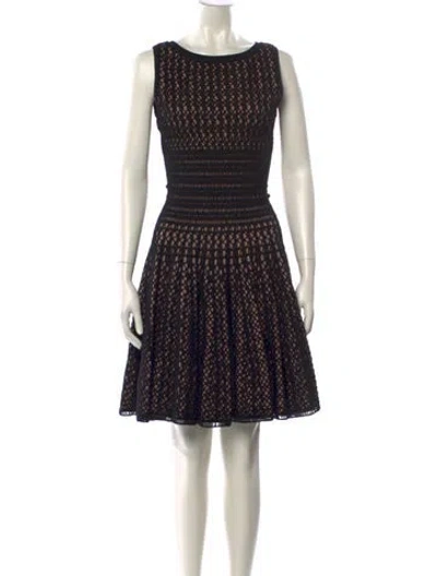 Pre-owned Alaïa Virgin Wool Knee-length Dress In Black