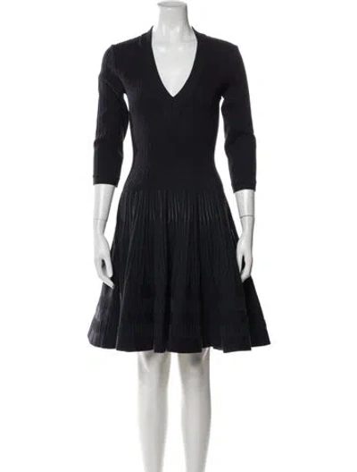 Pre-owned Alaïa Virgin Wool Knee-length Dress In Blue