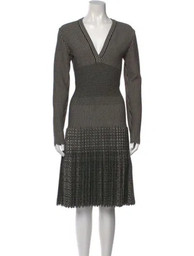 Pre-owned Alaïa Virgin Wool Midi Length Dress In Black