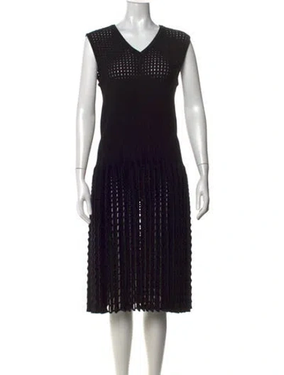 Pre-owned Alaïa Virgin Wool Midi Length Dress In Black