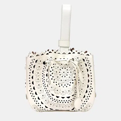 Pre-owned Alaïa White Leather Laser-cut Bucket Bag