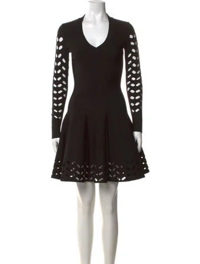 Pre-owned Alaïa Wool Mini Dress In Black