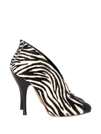 Pre-owned Alaïa Zebra-print Boots In White