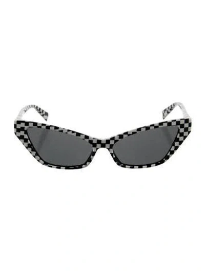 Pre-owned Alain Mikli Cat-eye Tinted Sunglasses In White